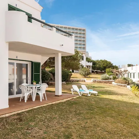 Els Pins By Escape *